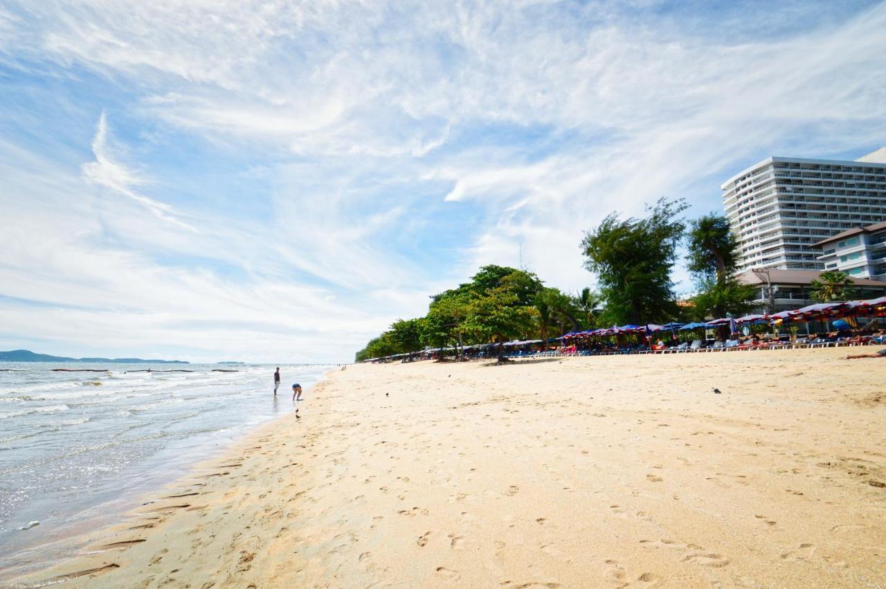 Scandia Beach Hotel Jomtien Exterior foto